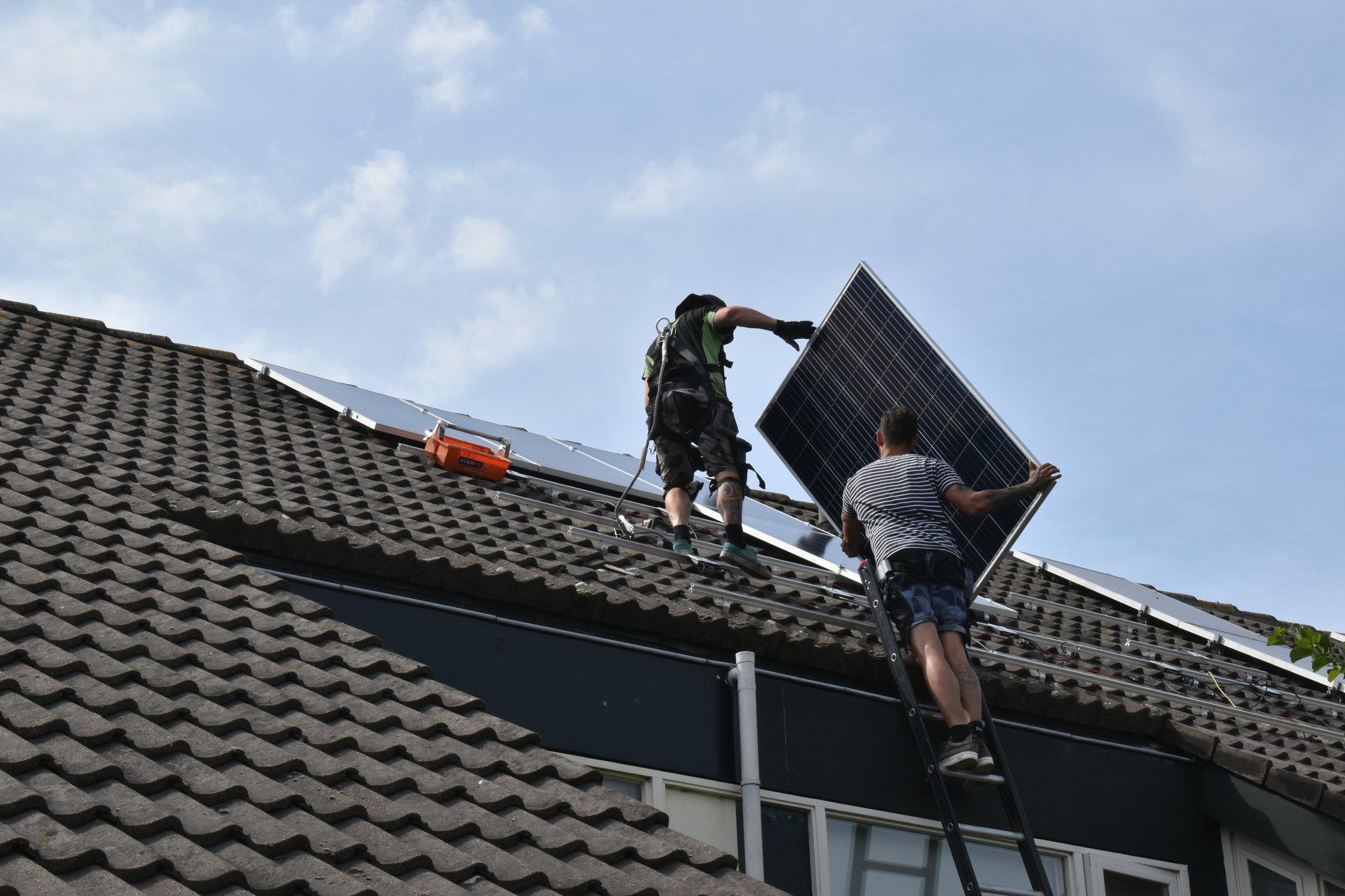 Aan de slag als monteur in de energietransitie